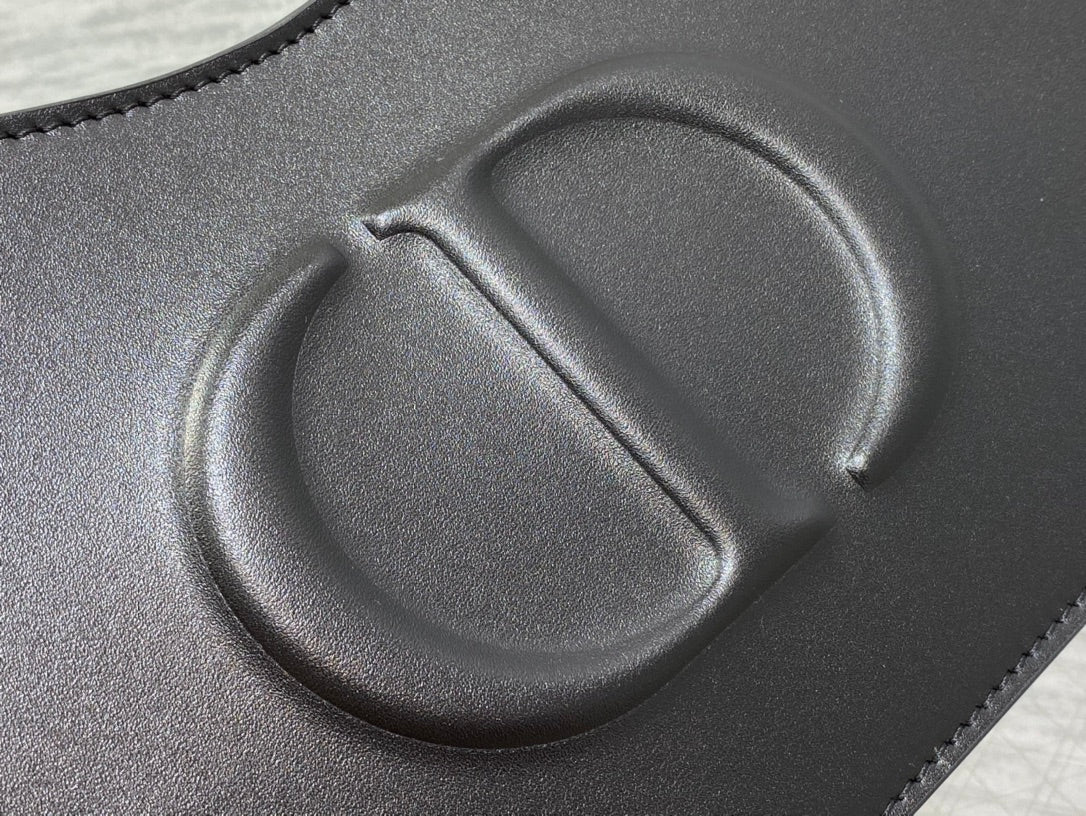 HOBO SIGNATURE 23 BAG IN BLACK LAMBSKIN