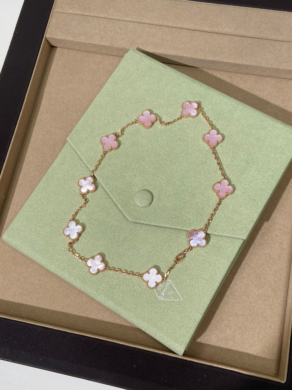 [Clover Jewelry]CLOVER 10 MOTIVE ROSAFARBENE HALSKETTE
