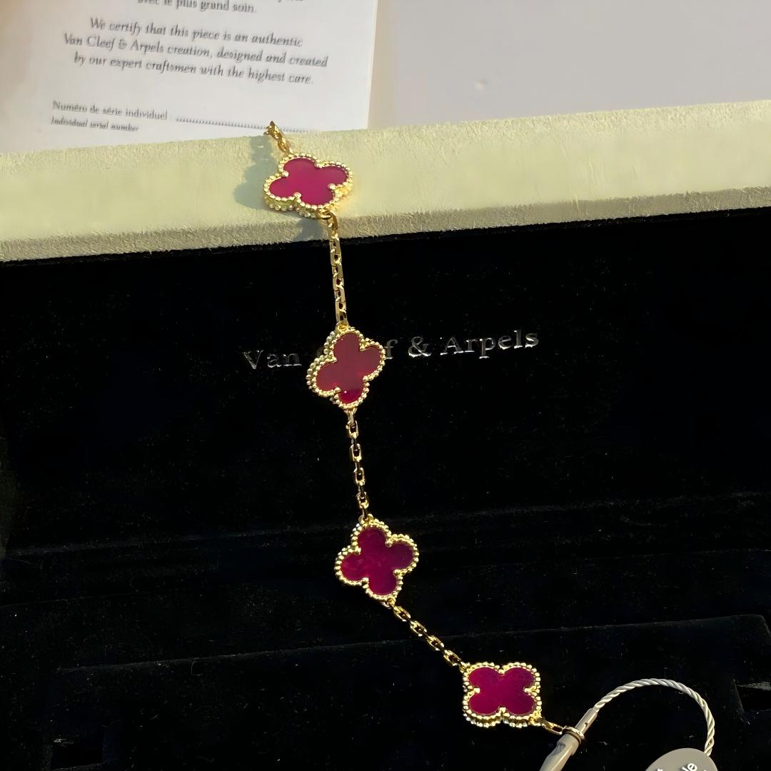 [Clover Jewelry]CLOVER 5 MOTIFS PINK ENAMEL BRACELET