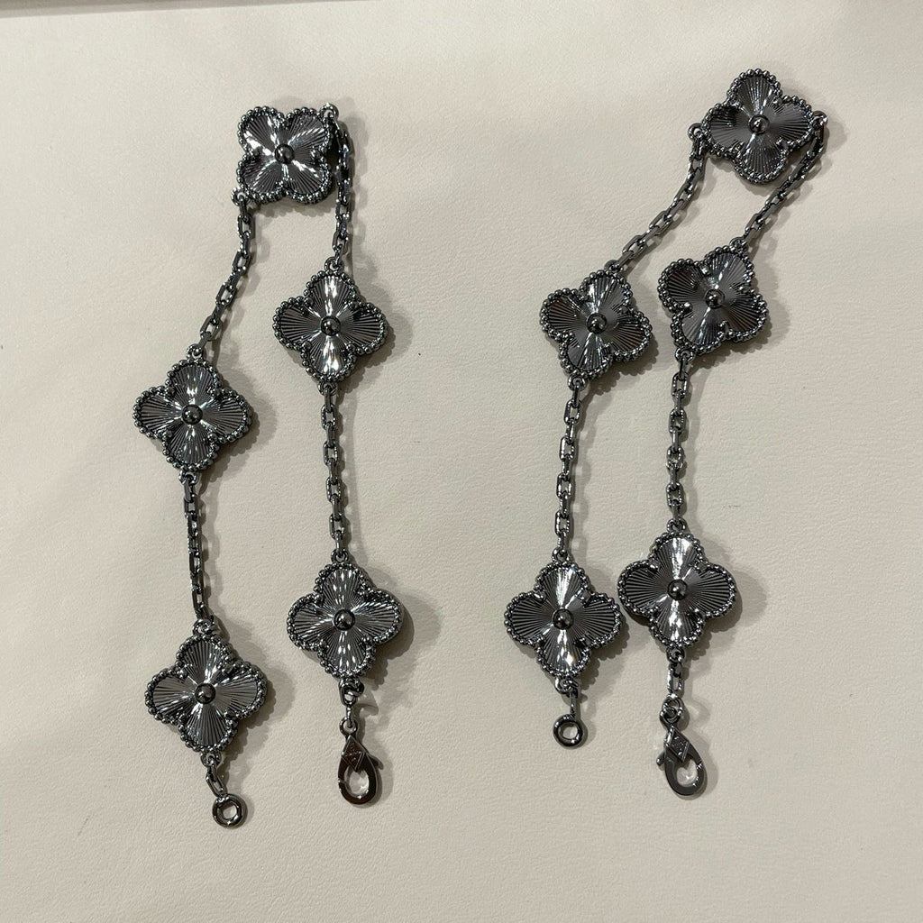 [Clover Jewelry]クローバー 5モチーフ ブラックブレスレット