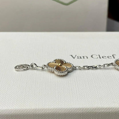 [Clover Jewelery]CLOVER 5 MOTIFS CHRISTMAS LIMITED EDITION BRACELET