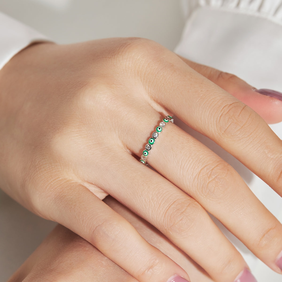 [Clover Jewelery]Sparkling Vibrant Round Shape Daily Ring