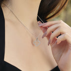 [クローバージュエリー]四つ葉のクローバー中空デザイン華奢なネックレス