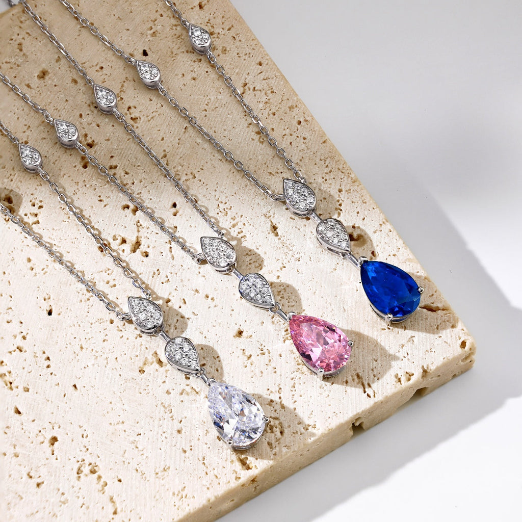 [Clover Jewelry]Funkelnde Halskette mit Tropfenschliff