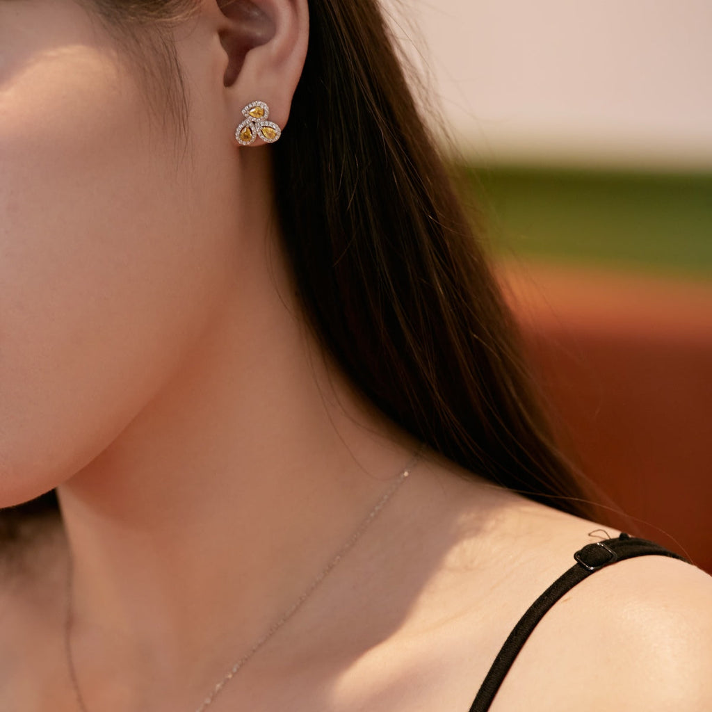 [Clover Jewelry]Aufwendige blütenförmige Liebhaberohrringe mit tropfenförmigem Schliff