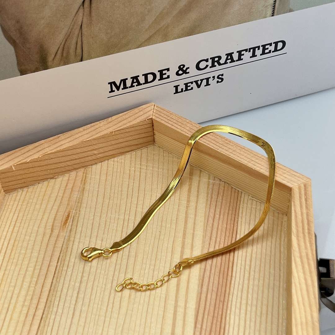 [Clover Jewelery]Flat Snake Bone Chain Blade Necklace