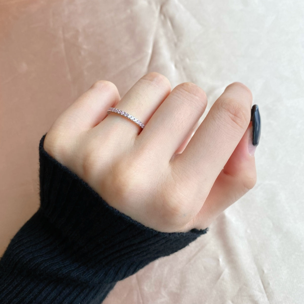 [Clover Jewelry]Zarter funkelnder Alltagsring im Rundschliff