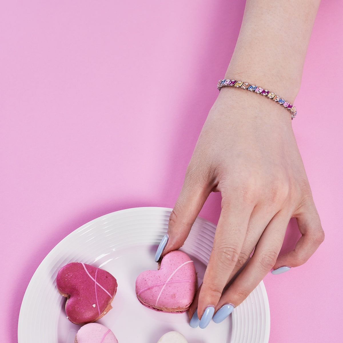 [Clover Jewelry]Funkelndes Partyarmband mit aufwendigem Mehrfachschliff