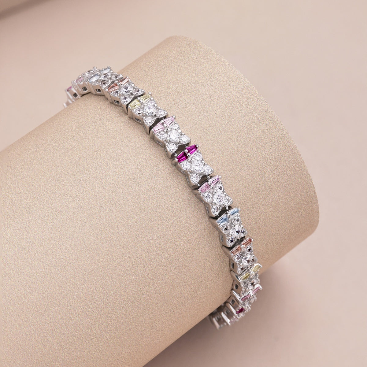 [Clover Jewelry]Einzigartiges buntes Blumenarmband für jeden Tag
