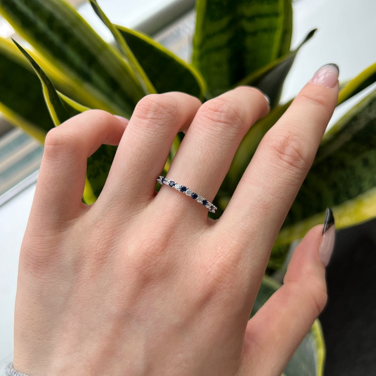 [Clover Jewelery]Exquisite Colorful Round Cut Tennis Ring