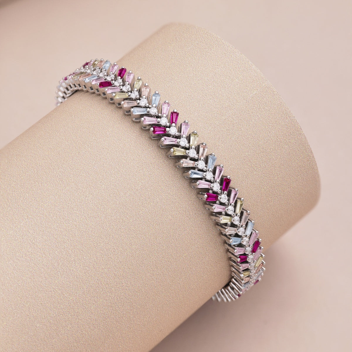 [Clover Jewelery]Dainty Radiant Emerald Cut Daily Bracelet