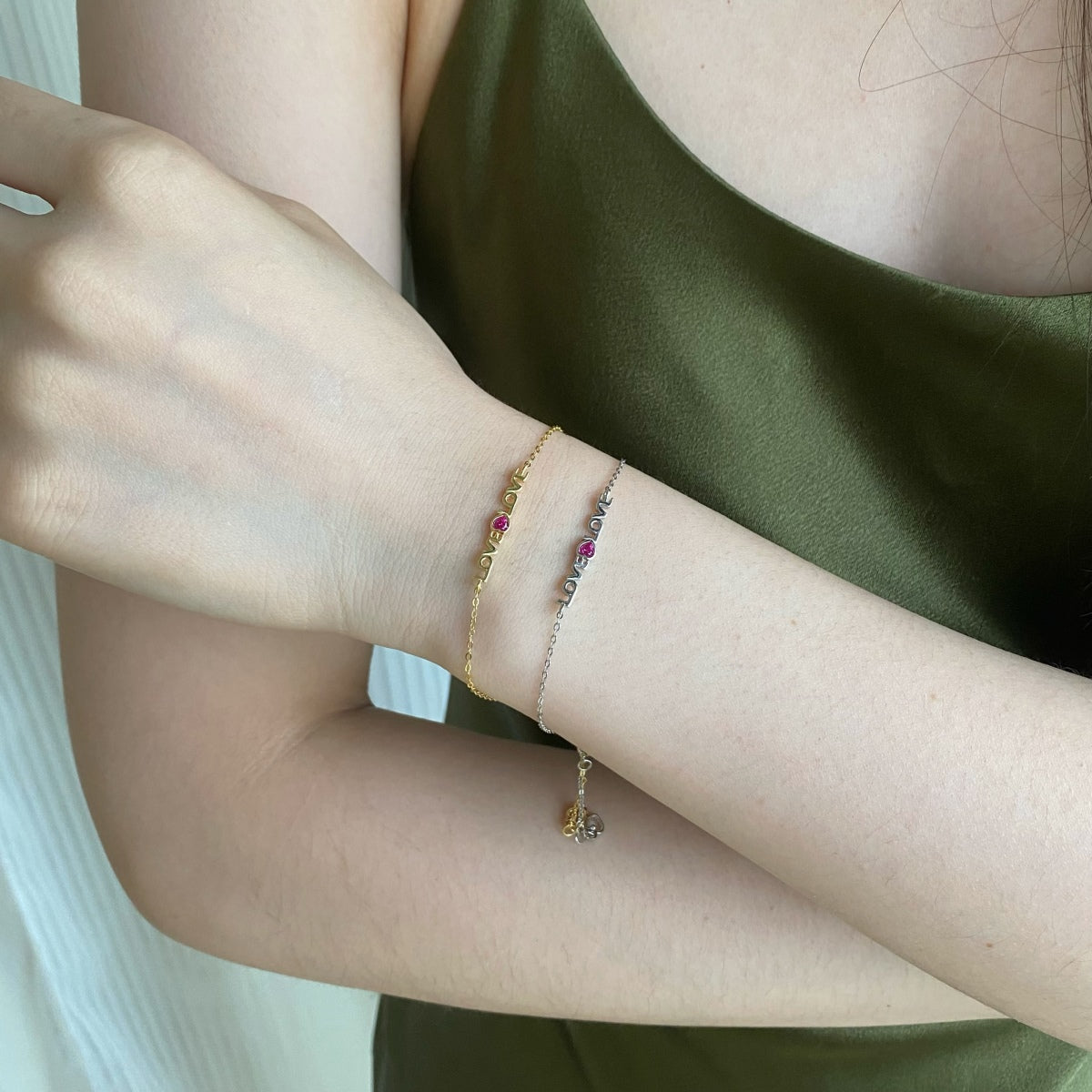 [Clover Jewelry] Romantisches Armband in Herzform für Liebhaber