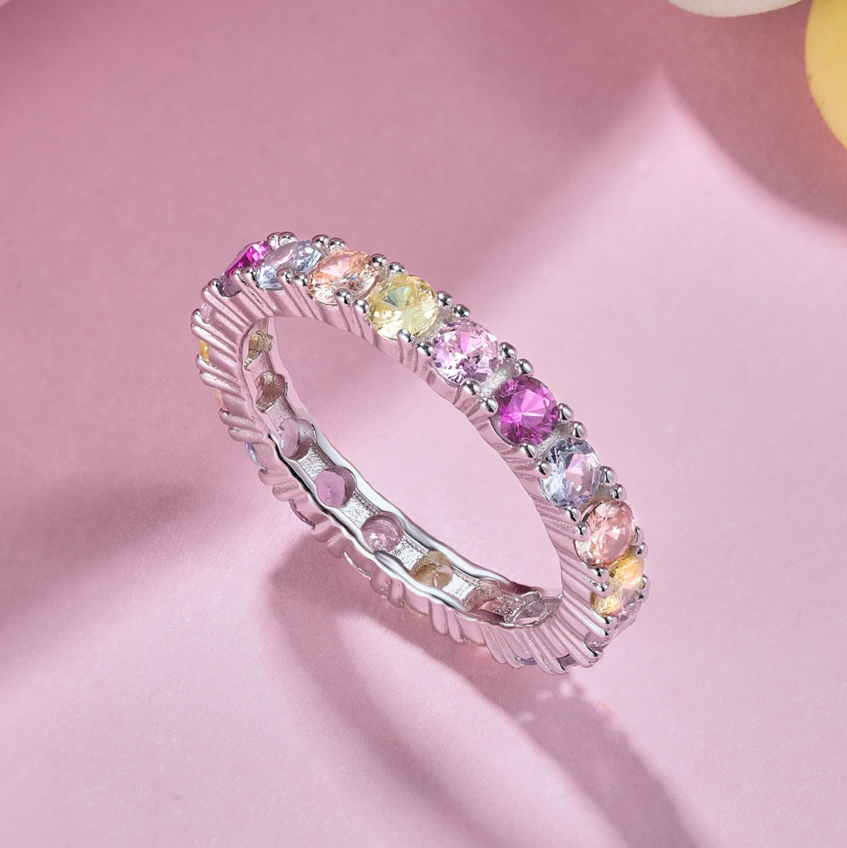 [Clover Jewelery]Dazzling Lustrous Round Cut Tennis Ring
