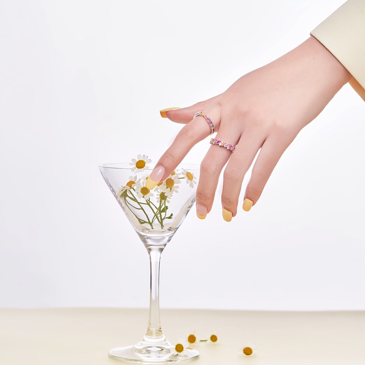 [Clover Jewelery]Dazzling Polychromatic Multi cut Daily Ring