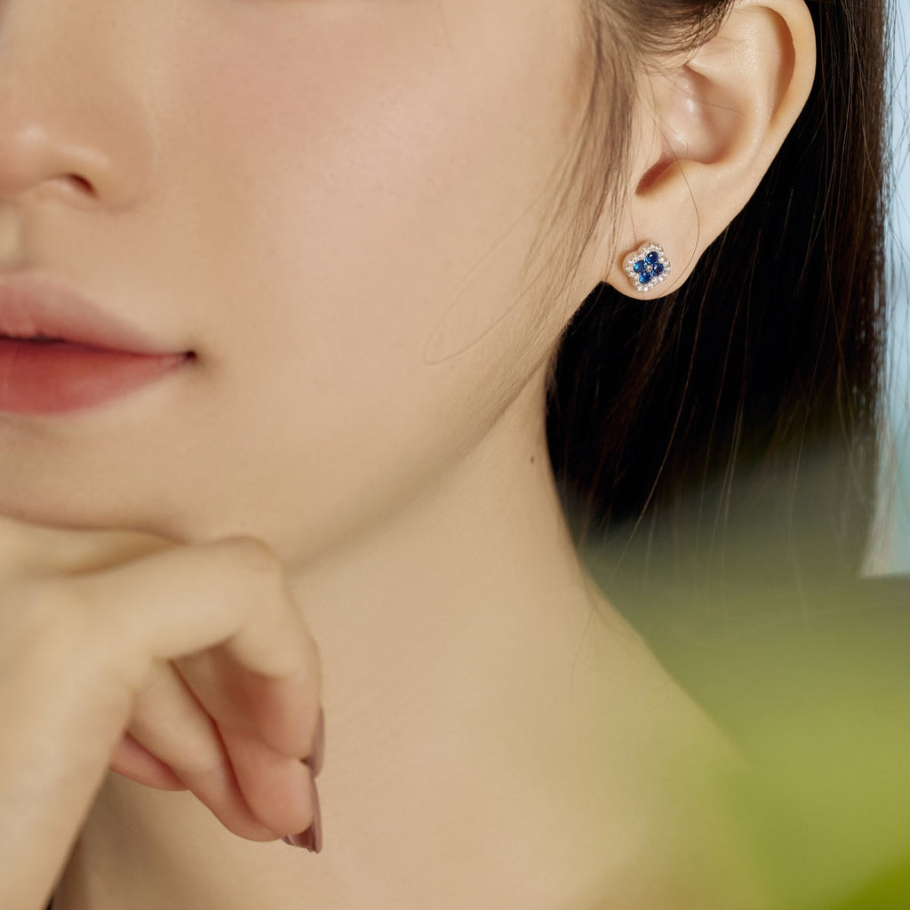 [Clover Jewelry]四つ葉のクローバー型ピアス