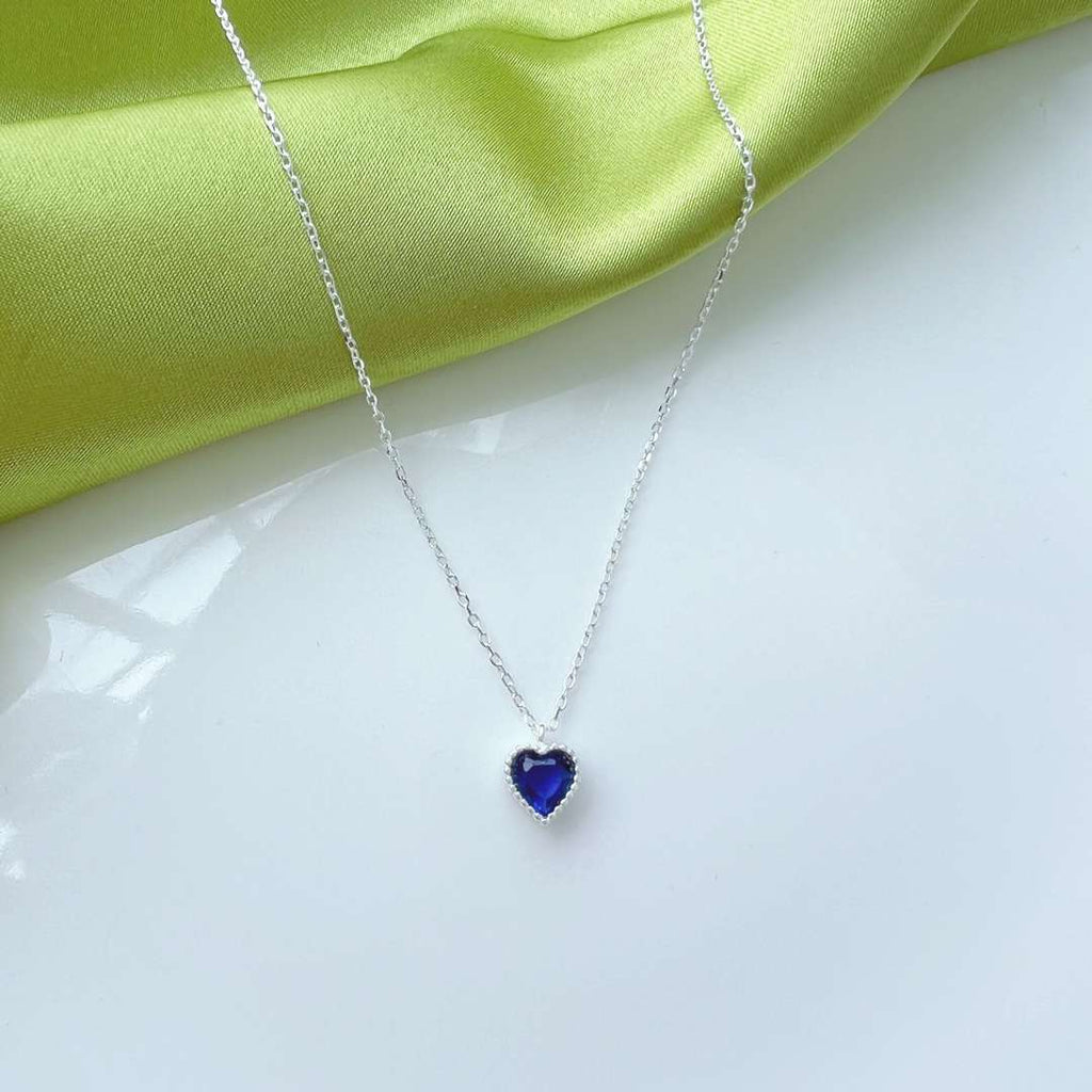 [Clover Jewelry]Aufwendige Herzkette