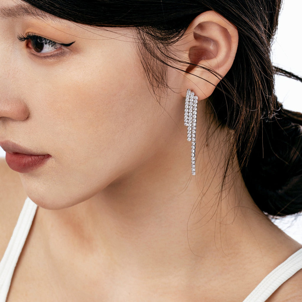 [Clover Jewelry]Luxuriöse zierliche Bankett-Ohrringe
