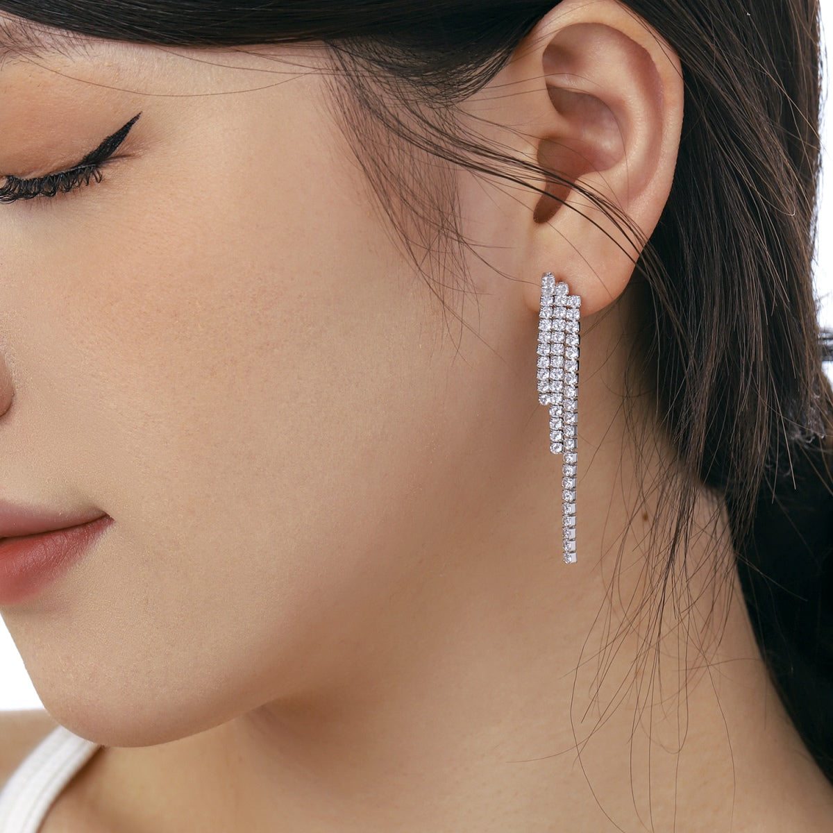 [Clover Jewelry]Luxuriöse zierliche Bankett-Ohrringe