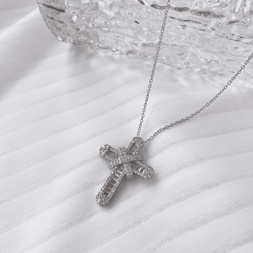 [Clover Jewelry] かすみ草とダイヤモンドのネックレス