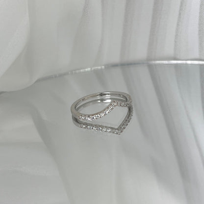 [Clover Jewelry] Aufwendiger Tennisring