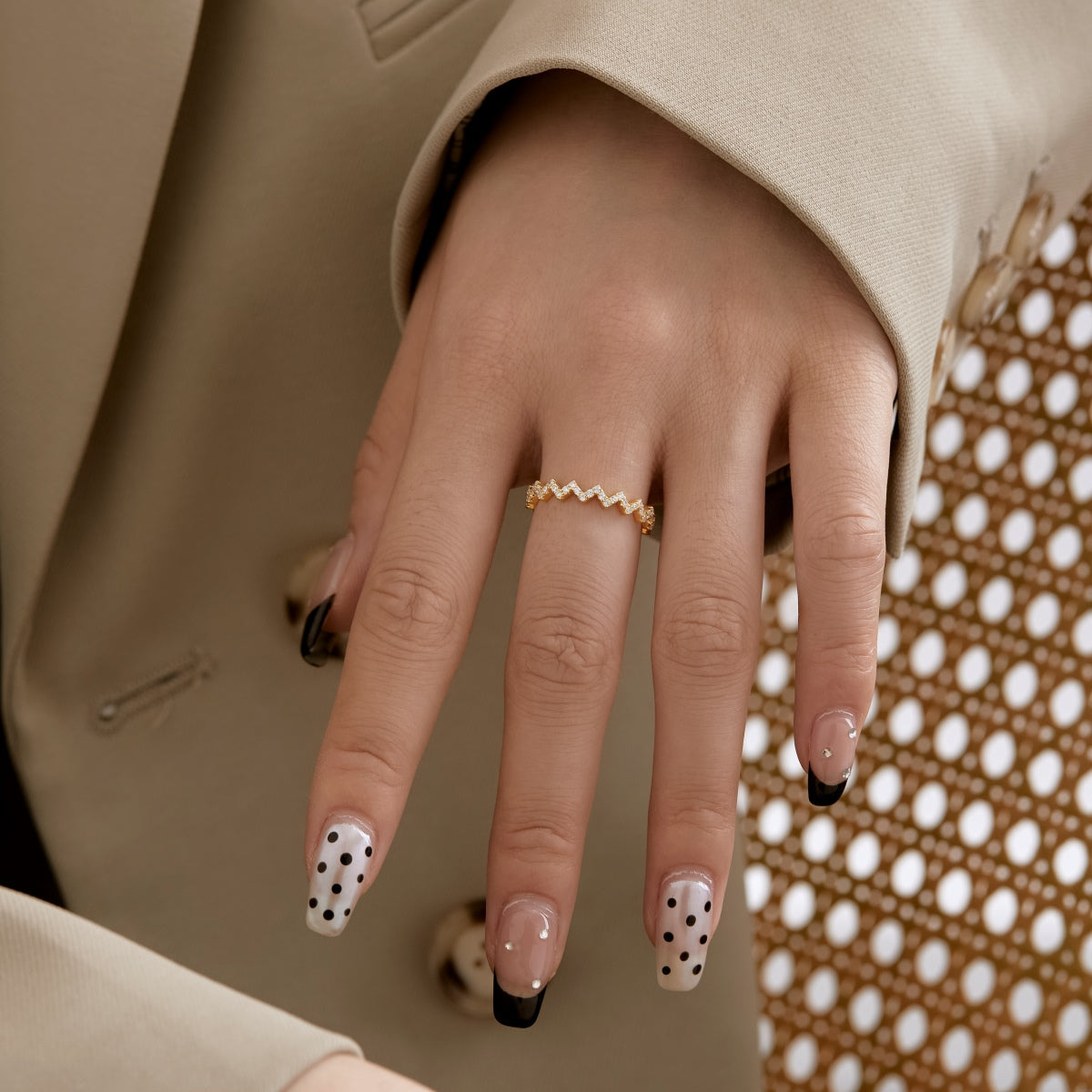 [Clover Jewelry]Zarter, bezaubernder Ring in Wellenform für den Alltag