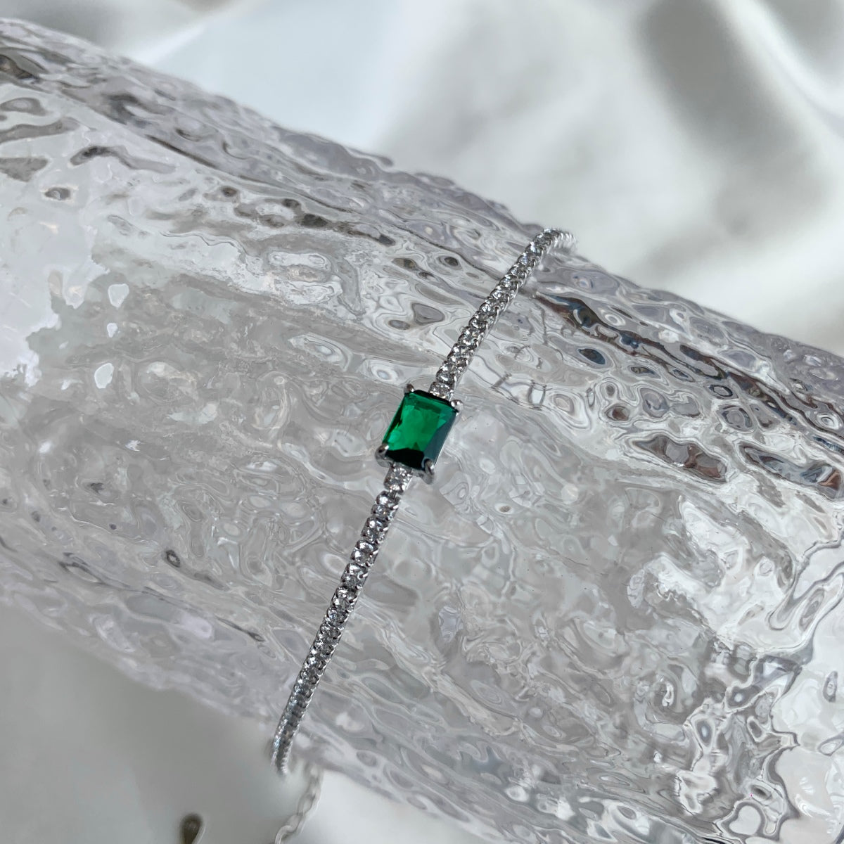 [Clover Jewelry]1.0 Karat einzigartiges Smaragdschliff Bankett Armband