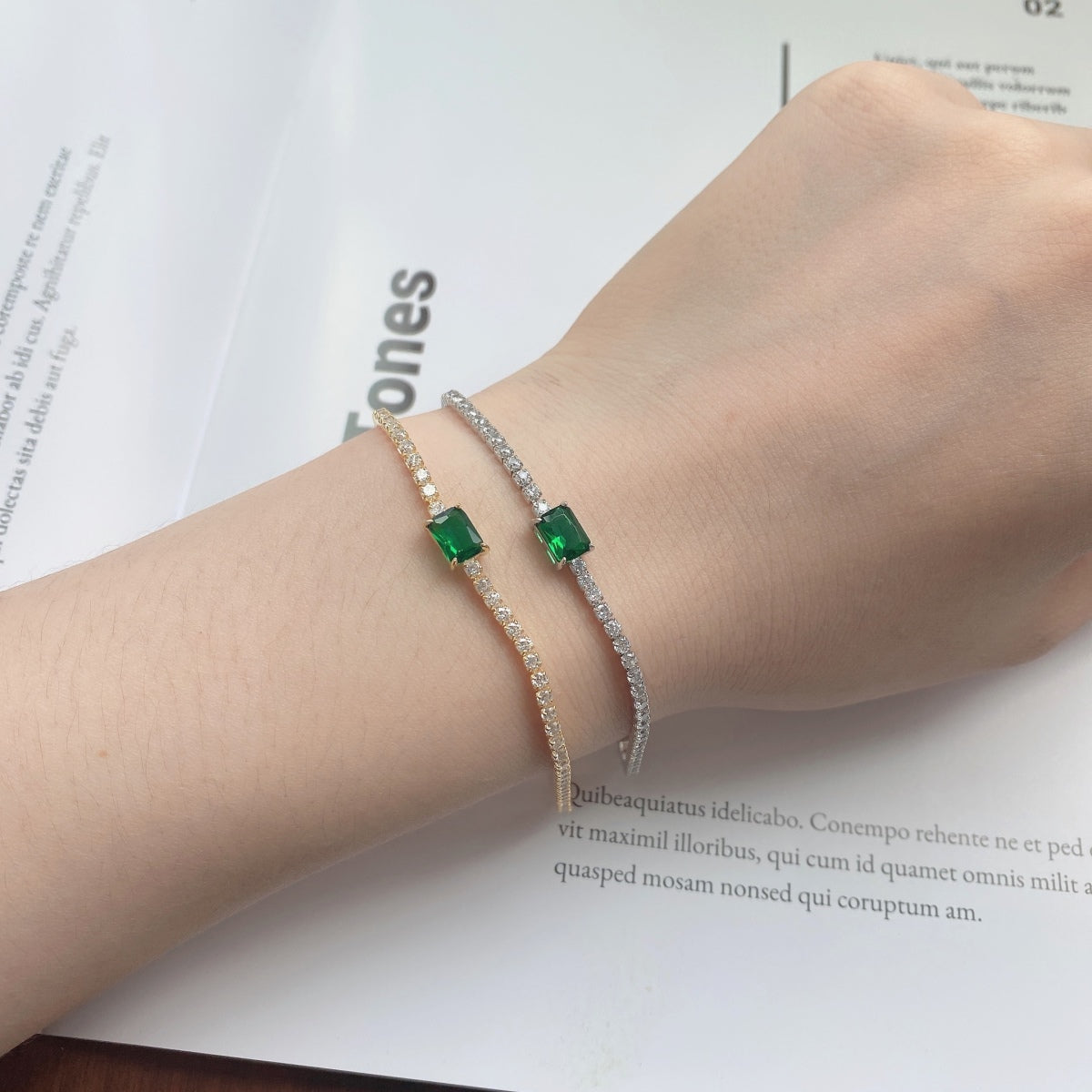 [Clover Jewelry]1.0 Karat einzigartiges Smaragdschliff Bankett Armband