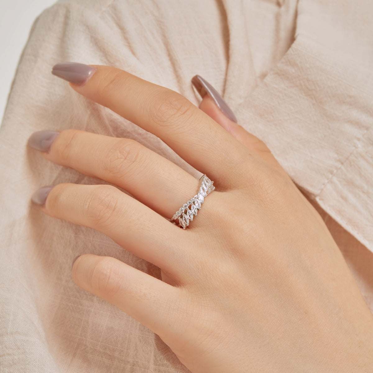 [Clover Jewelry]Einzigartiger bunter Marquiseschliff-Ring für jeden Tag