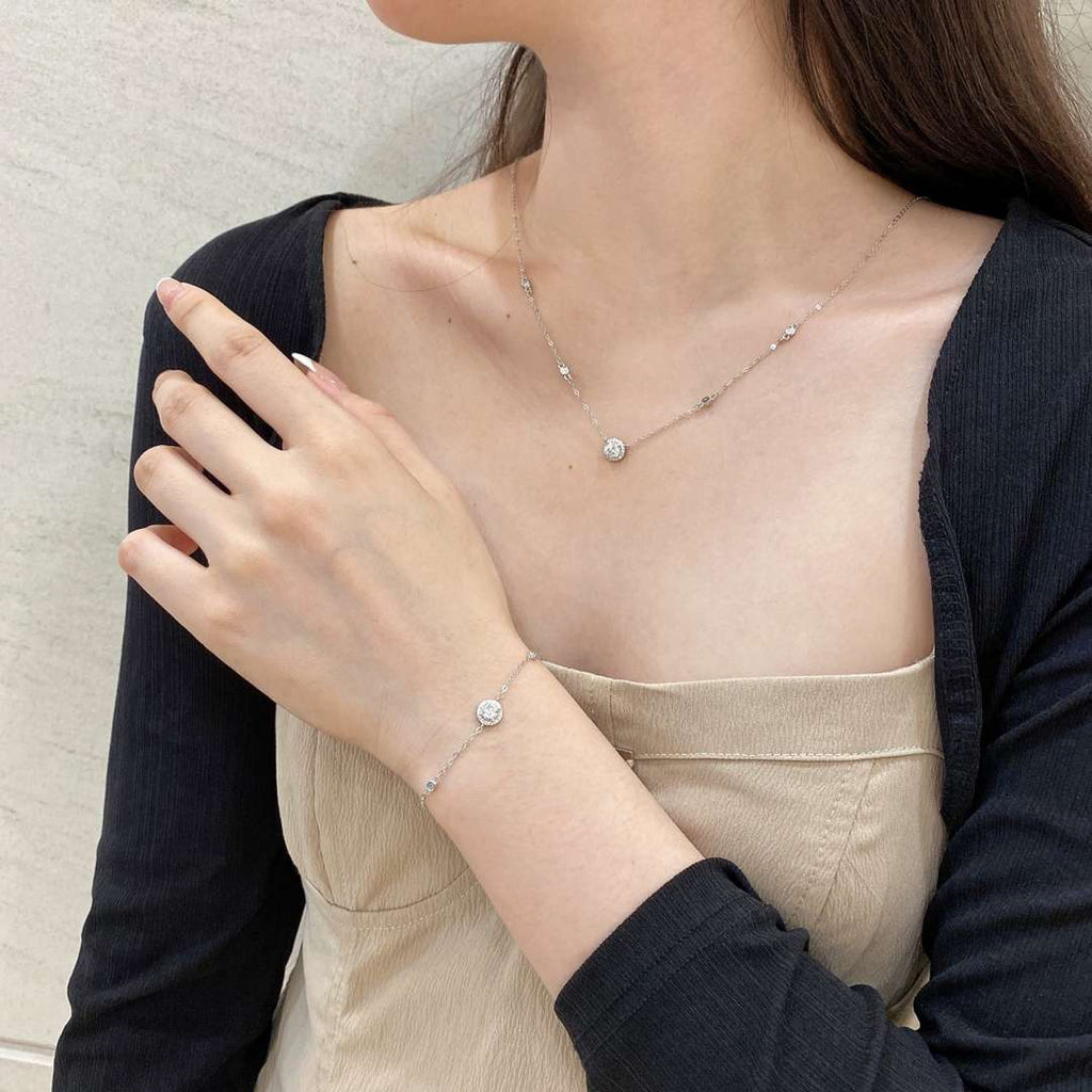 [クローバージュエリー]輝くラウンドカットシェイプブレスレット