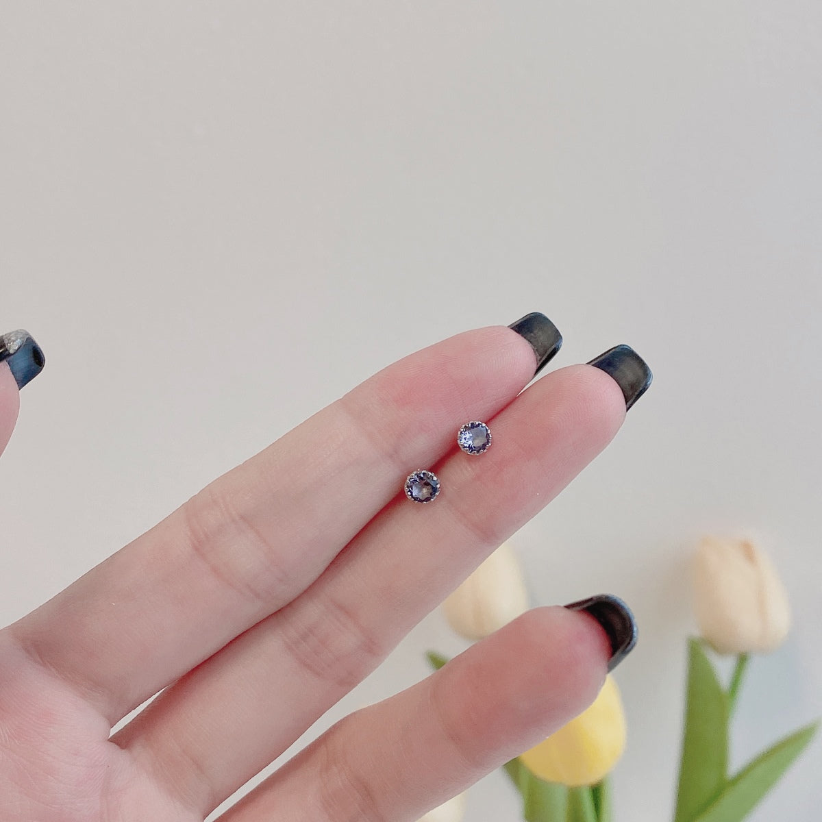 [Clover Jewelry]Funkelnde bunte runde Ohrringe