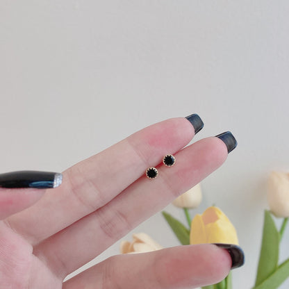 [Clover Jewelry] Funkelnde bunte Ohrringe in runder Form