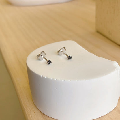 [Clover Jewelry] Zarte Solitär-Ohrringe