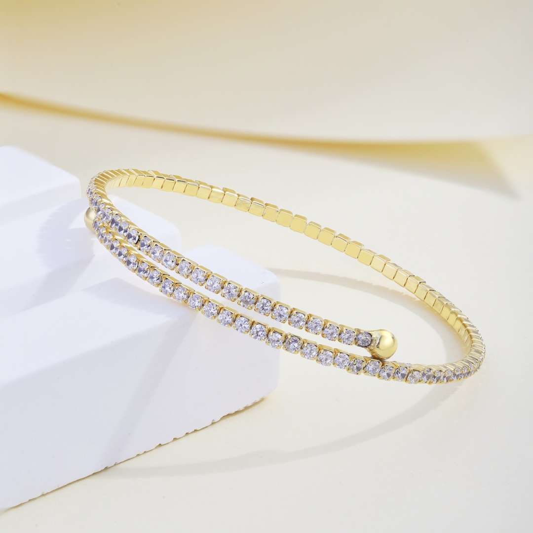 [Clover Jewelery]Row of Diamonds Round Fashion Bracelet