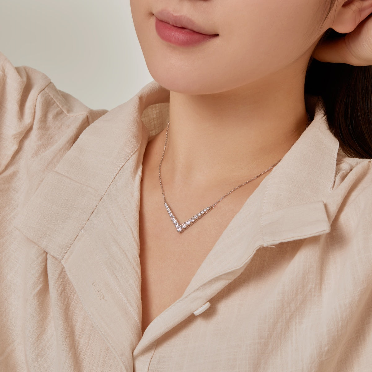 [Clover Jewelery]Ornate Round Cut Necklace