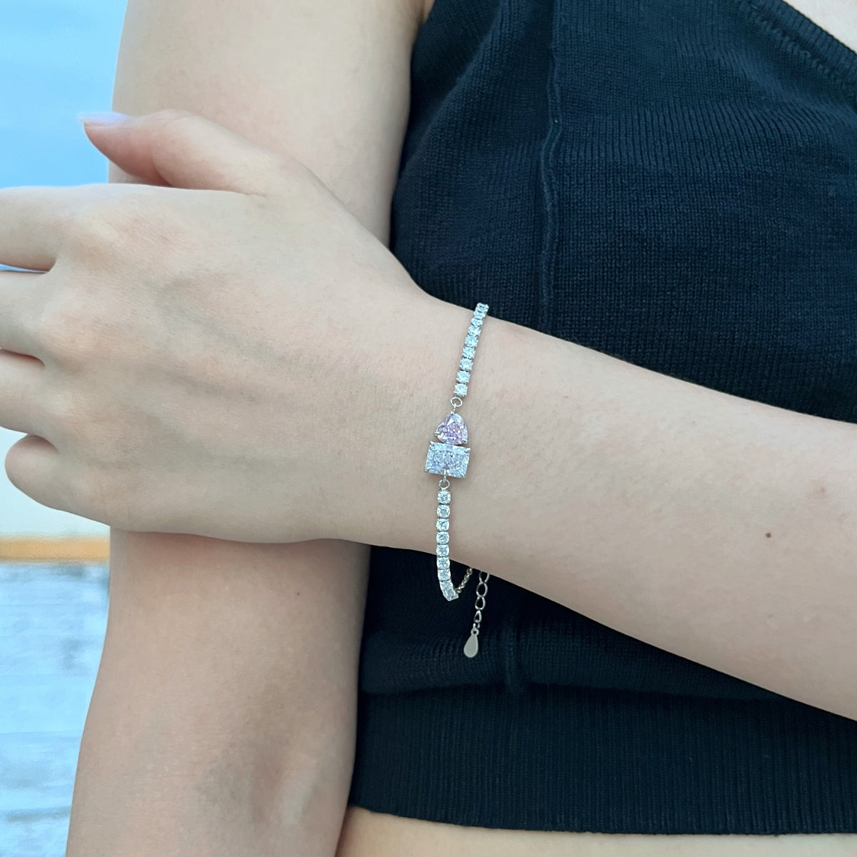 [Clover Schmuck]Schillerndes, einzigartiges Armband mit mehreren Formen für Verliebte