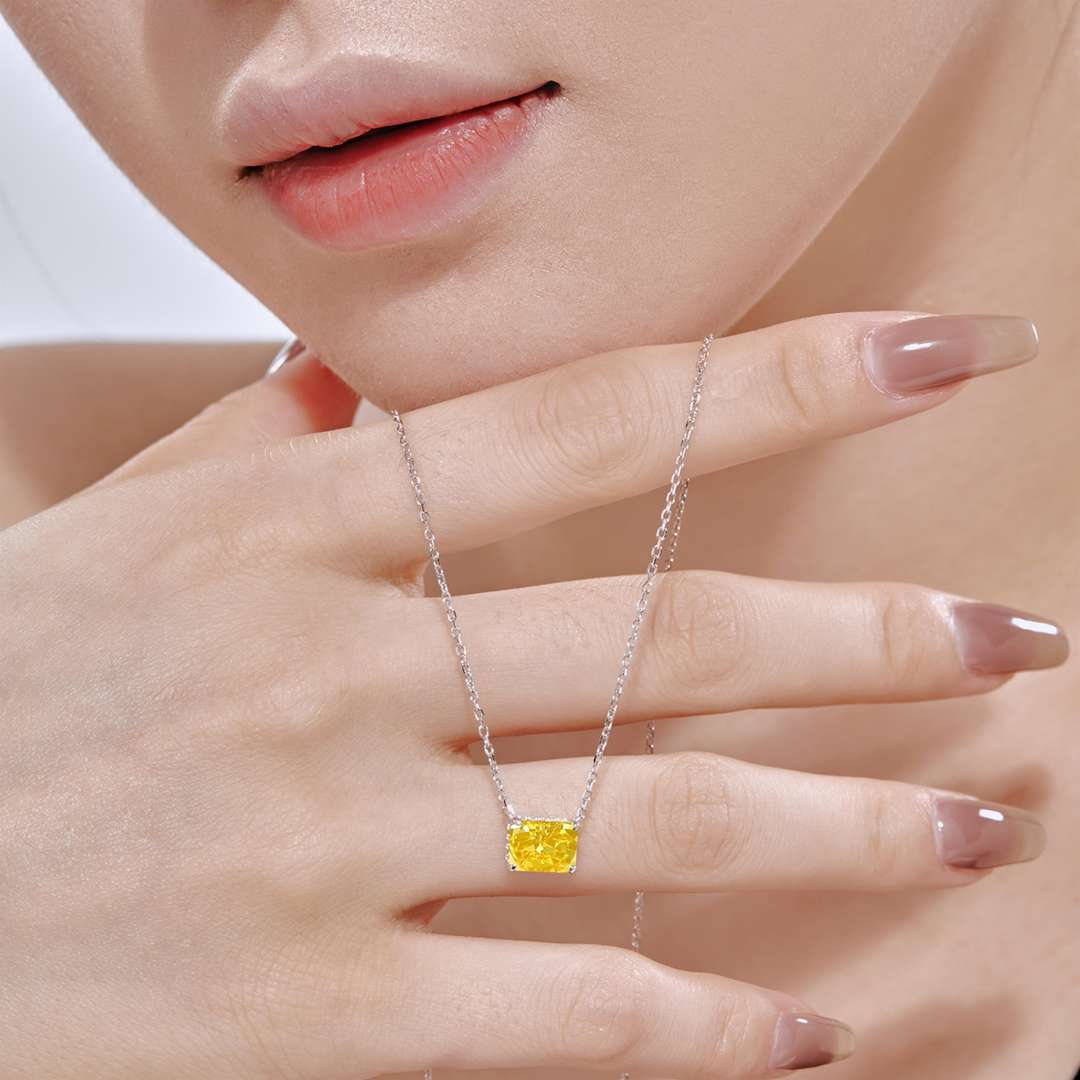 [Clover Jewelery]Luxurious Square Shape Colorful Necalack