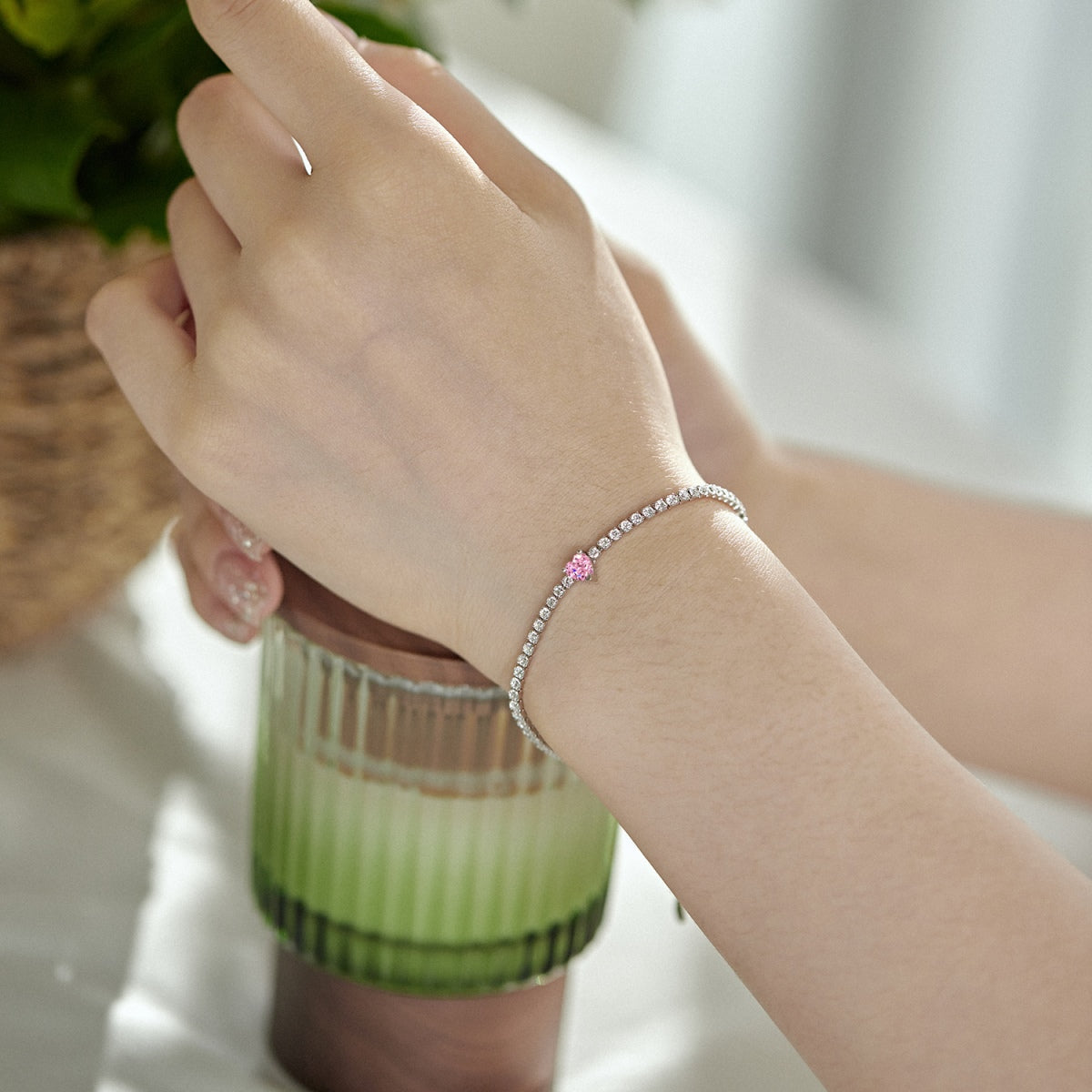 [Clover Jewelery]0.5 Carat Elegant Romantic Heart Shape Lover Bracelet