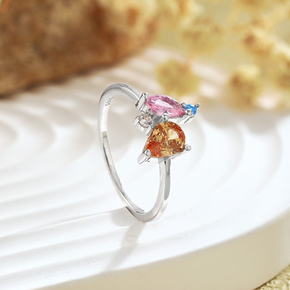 [Clover Jewelery]Radiant Colorful Multi Cut Daily Ring