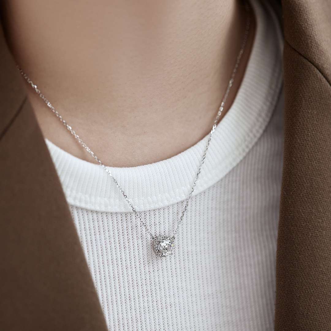 [Clover Jewelry]ラグジュアリーラウンドカットネックレス