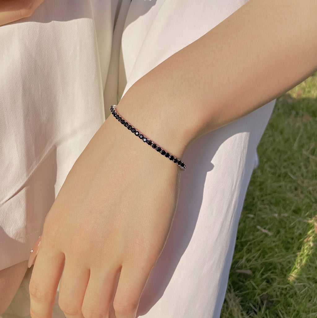 [Clover Jewelry]Funkelndes buntes Partyarmband mit rundem Schliff