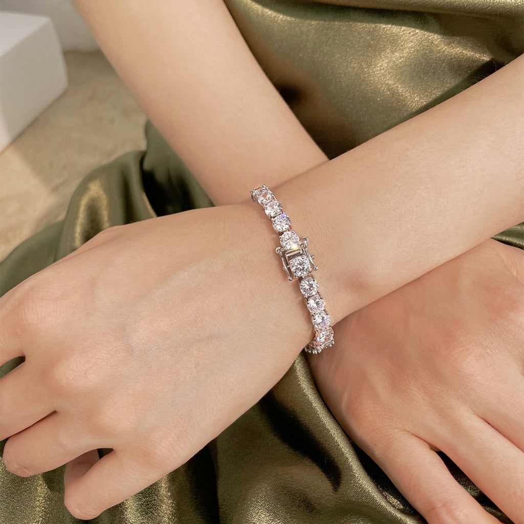 [Clover Schmuck]0,75 Karat schillerndes rundgeschliffenes Hochzeitsarmband