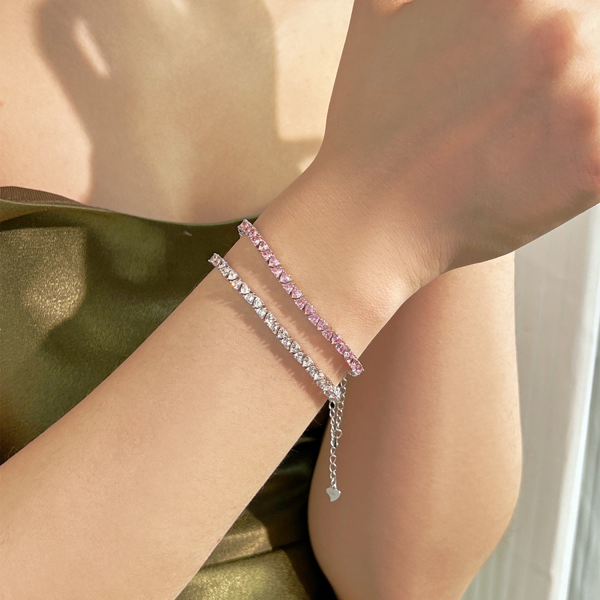 [Clover Jewelry]Funkelndes romantisches Herzform-Armband für Verliebte