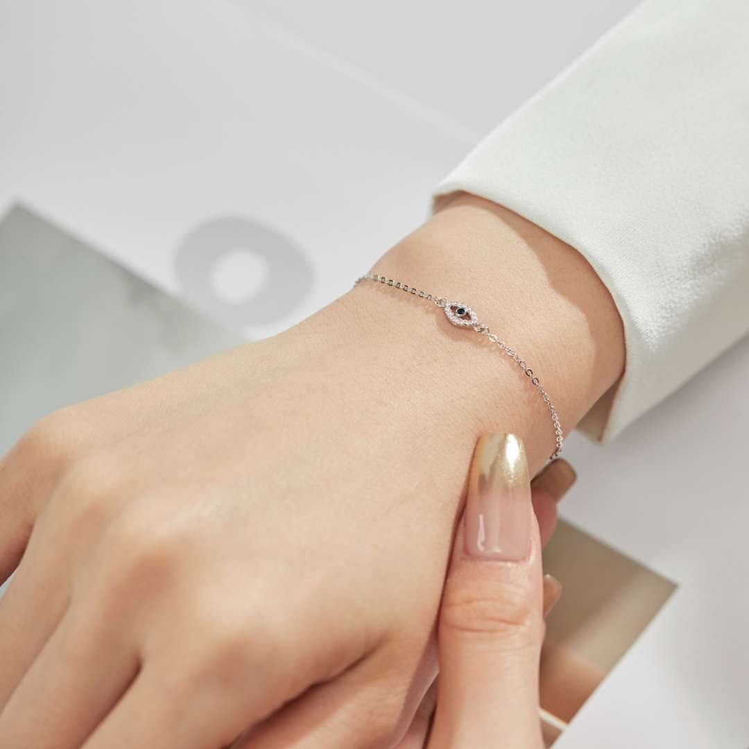 [Clover Jewelery]Evil Eye Shape Necklace