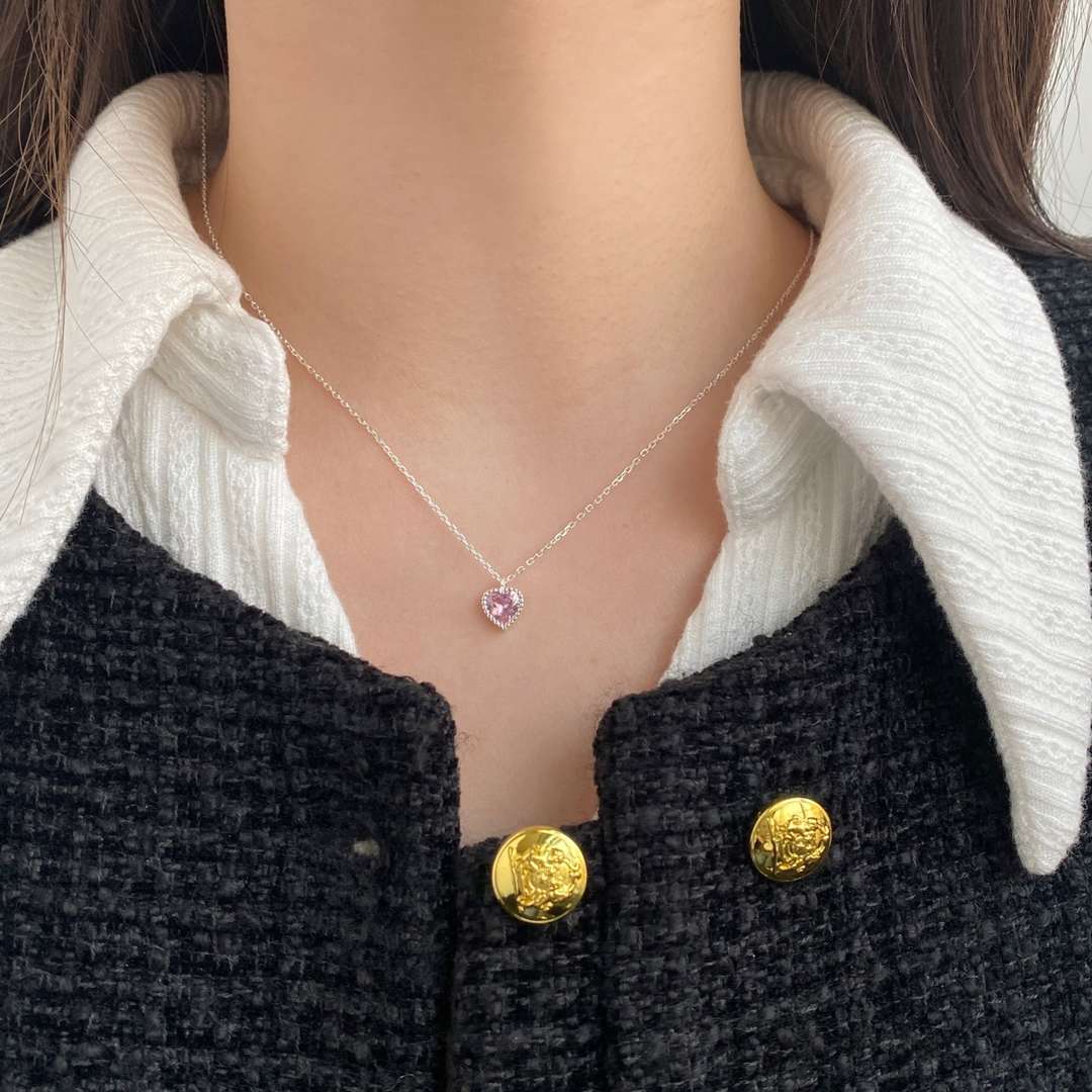 [Clover Jewelry]Aufwendige Herzkette