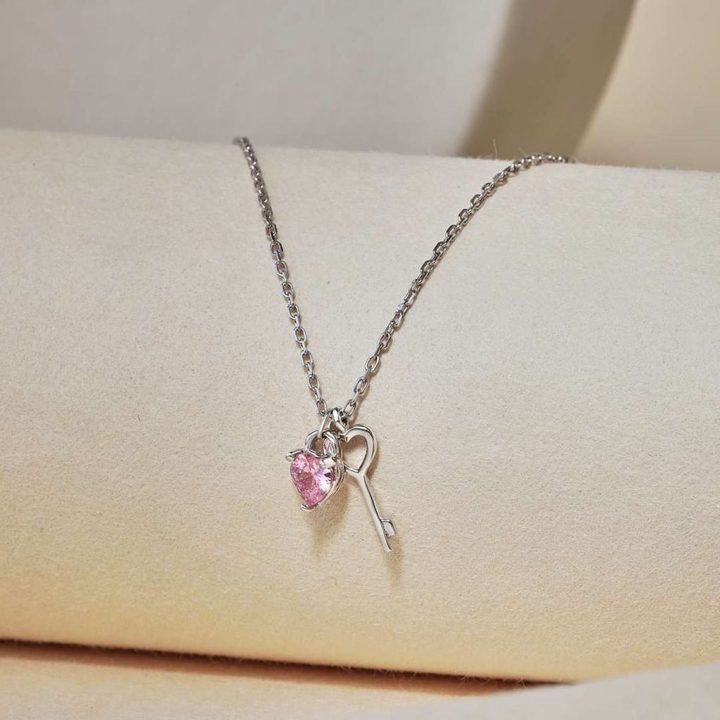 [Clover Jewelry]ユニークハート型キーペンダントネックレス