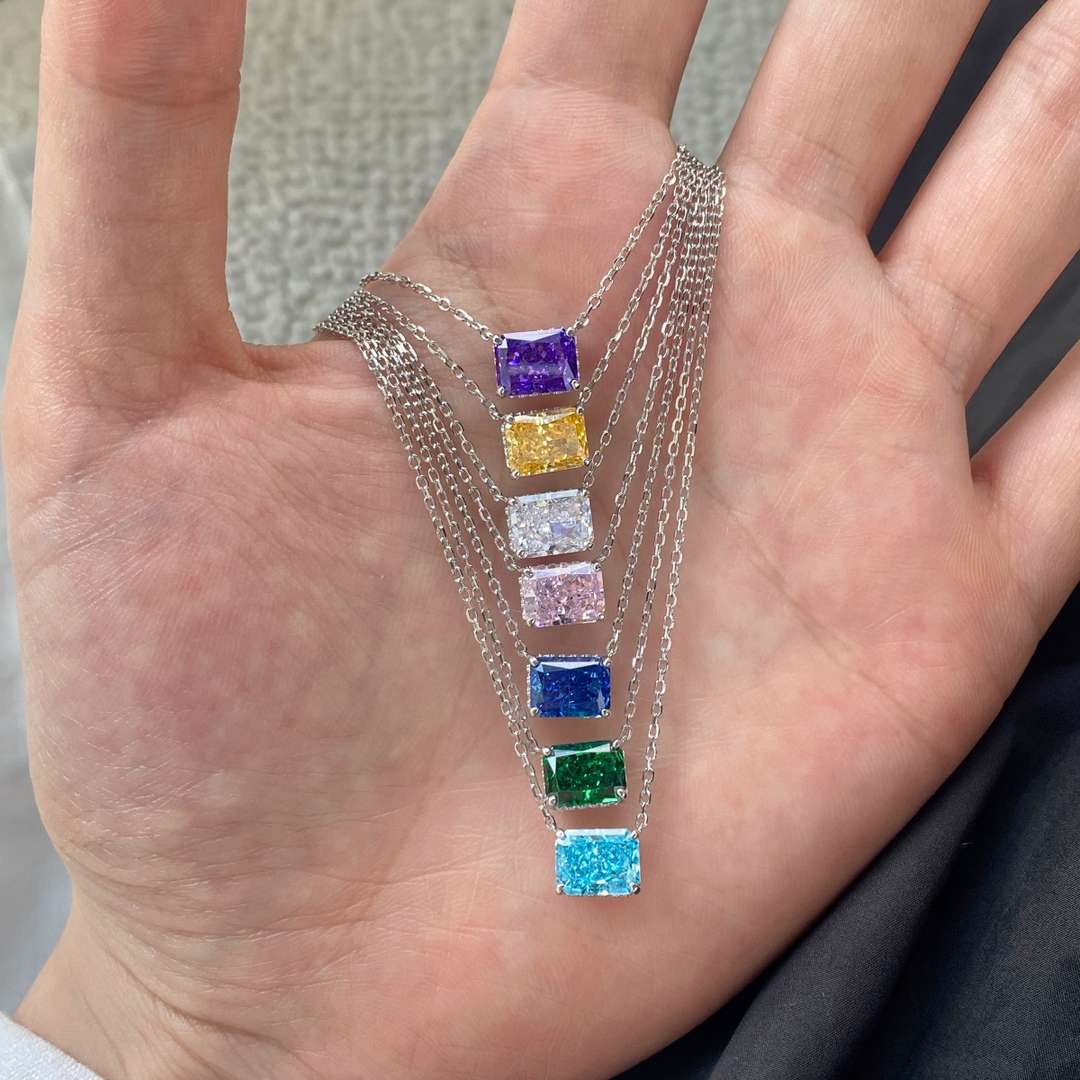 [Clover Jewelery]Luxurious Square Shape Colorful Necalack