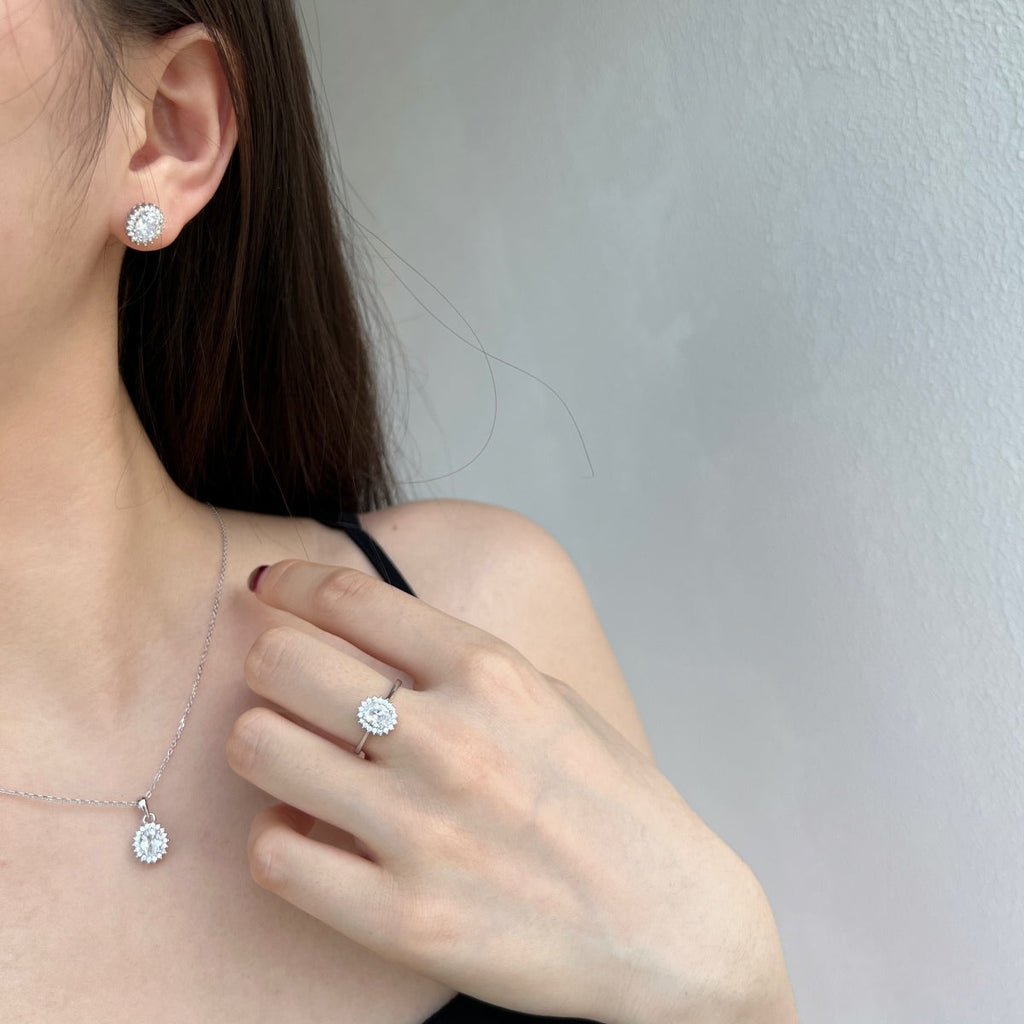 [Clover Jewelry]Zarte strahlende ovale Alltags-Ohrringe