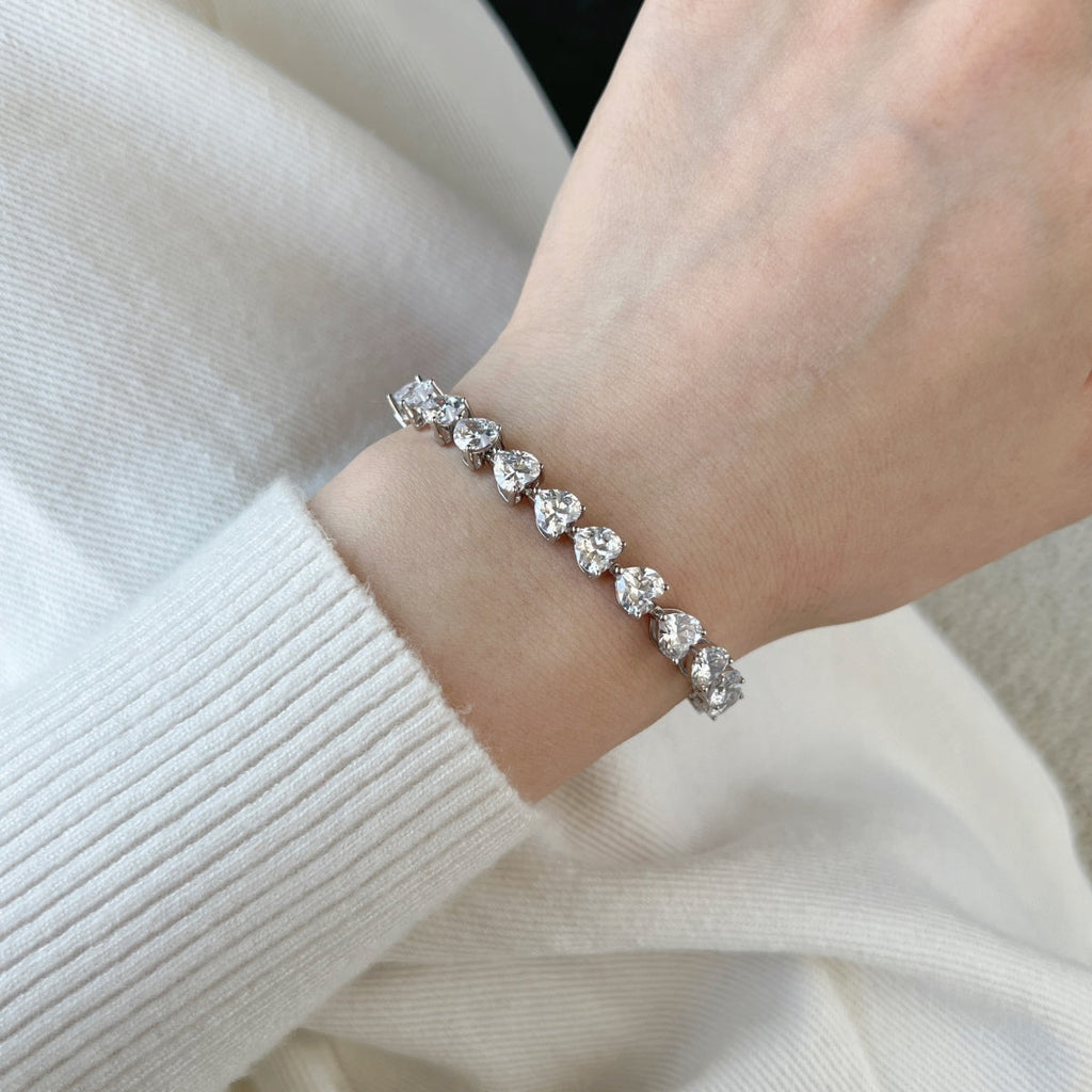 [Clover Jewelry]0.75 Karat Elegantes romantisches Herzform Liebhaber Armband
