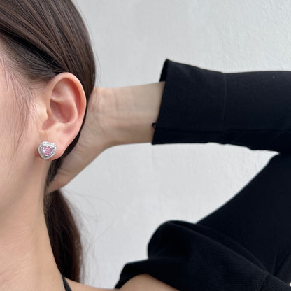 [Clover Jewelery]Dazzling Heart Shape Lover Earrings