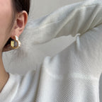 [Clover Jewelry]ラディアントハートカットアウトピアス